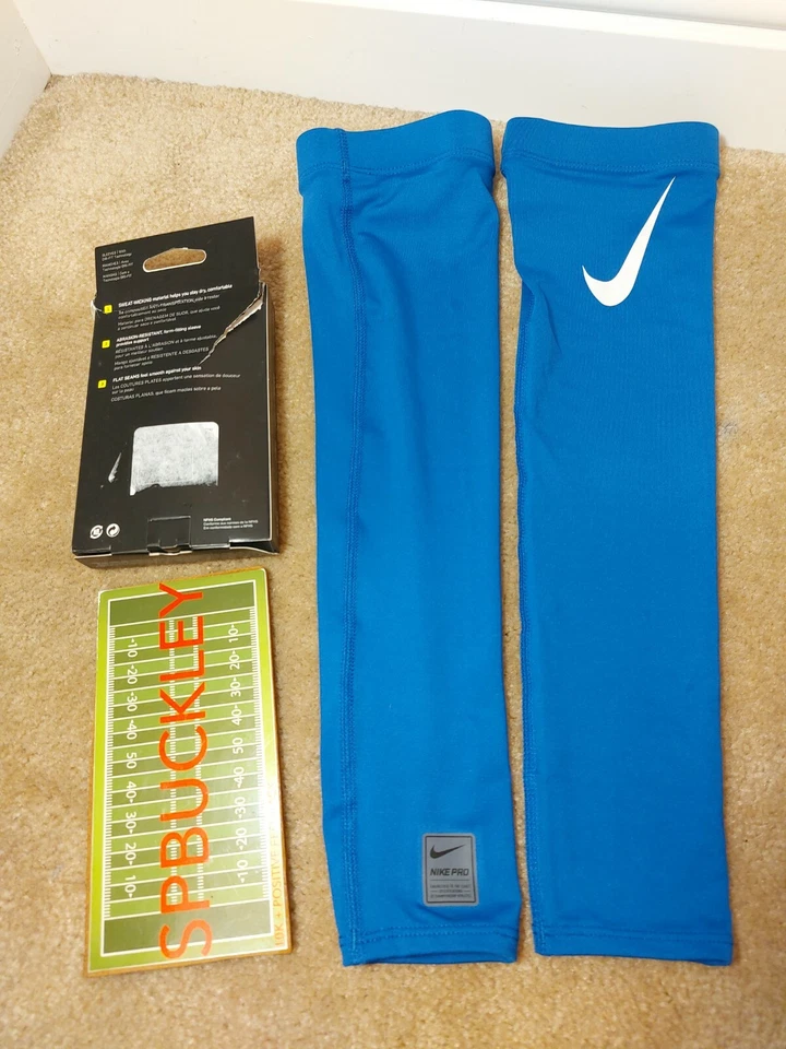 NIKE PRO FOOTBALL ARM SLEEVES W/ DRI-FIT, BLUE, PAIR, S/M, NWT