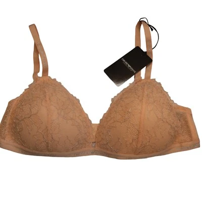 Sujetador de encaje triangular acolchado para mujer Emporio Armani, beige nude. M Foto 1 de 4