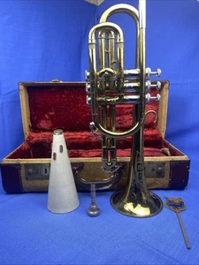 Cornet Bundy Selmer engraved w/ Original case Mute, Selmer Mouthpiece, Holder - Picture 1 of 24