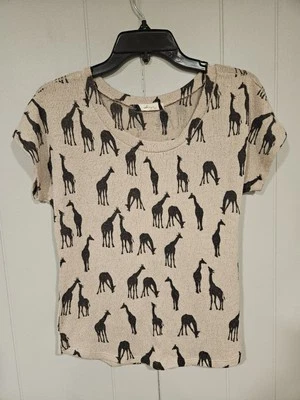 Top tejido estampado jirafa tostado grande Gaze USA para mujer cuello redondo estampado animal  Foto 1 de 4