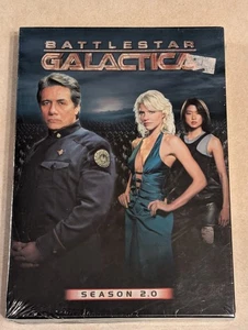 Battlestar Galactica - Season 2.0 (DVD, 2005, 3-Disc Set)  NEW SEALED - Imagen 1 de 2