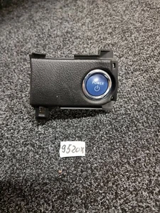 Botón de arranque del motor 1.8 híbrido Toyota Auris 2017 55447-02070 - Imagen 1 de 10