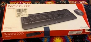 Microsoft Desktop 2000 M7J-00001 Wireless Keyboard - Picture 1 of 2