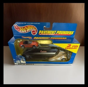Hot Wheels Pavement Pounders Custom Red Black and Gold- 1:64 Scale  1999 - Picture 1 of 4