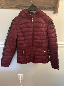Guess Jacke Damen Medium Burgundy Red Puffer Jacket Full Zip - Bild 1 von 9