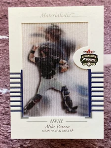 2002 Fleer Focus Jersey Edition Materialistic Mike Piazza #3M Away - Bild 1 von 2