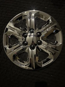 09-14 Chevy Traverse 17" CHROME HUBCAP WHEEL COVER  IWC454-17" - Picture 1 of 4
