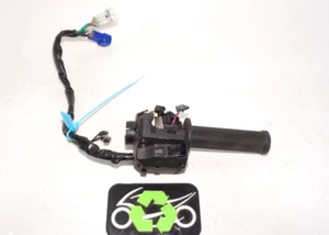 2021 - 2023 KTM 390 Duke Right Handlebar Switch Throttle Grip 324298 FOR PARTS - Picture 1 of 9