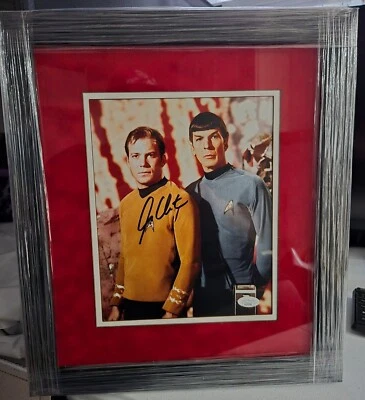 Star Trek William Shatner Autografiado 8x10 en Gamuza Personalizada Mate Enmarcado JSA Foto 1 de 4
