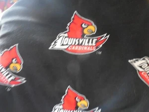 U of L Louisville Cardinals Football Fleece Throw Blanket College Dorm Cheer Red - Picture 1 of 3