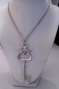 34" Silver Tone Chain with 4" Key Pendant Lobster Clasp - Picture 1 of 3