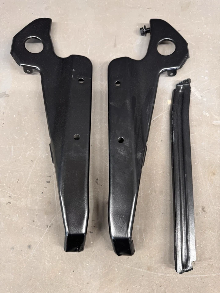 1965 Chevy Impala Front Grille Mounting Brackets Grill BelAir Biscayne Braces OE - Изображение 1 из 4