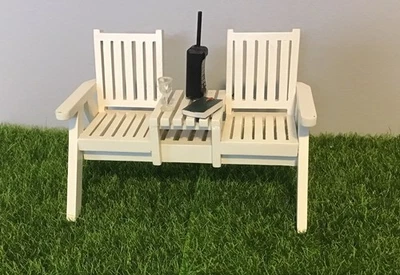 Dollhouse Garden Chair White Wood 1:12 Scale Miniature Furniture with/accessorys - Image 1 of 4