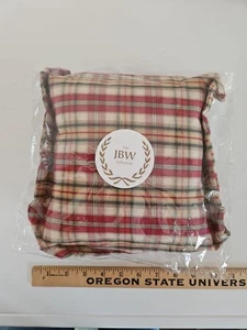 JBW Collection WEIHNACHTEN PLAID Knopfkissen für gezählten Kreuzstich 9 Zoll Quadrat - Bild 1 von 4