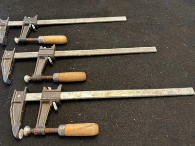 Tres abrazaderas de barra Craftsman, no. 66767 Foto 1 de 4