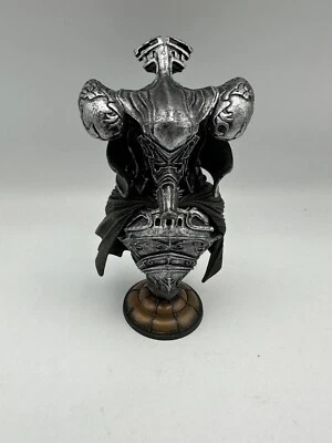 Final Fantasy 12 The Zodiac Age Collector’s Edition Judge Magister Drace Bust - Image 1 of 4