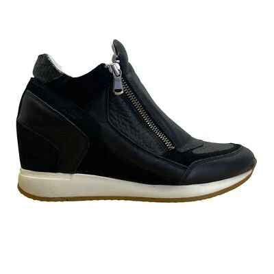 Tenis de cuña Geox para mujer de cuero negro y gamuza con cierre de cremallera talla US 9-EU40 Foto 1 de 4