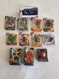 Marvel: Zuru Mini Brands Disney Store Series 2 - 12 Characters - Foto 1 di 13