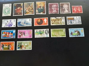 19 U.K. Decimal stamps - Picture 1 of 1
