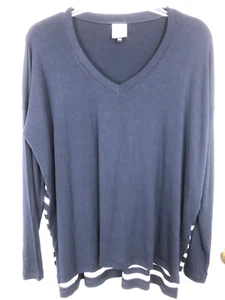 Túnica Cabi Top Talla XS Azul Oscuro Frontal Cuello en V Azul Blanco Rayas Traseras Dobladillo Alto-Lo - Imagen 1 de 12