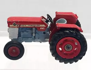 Corgi Toys No. 66, Massey-Ferguson 165 Tractor (Broken Pipe) Red Vintage Toy - Picture 1 of 15