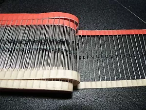 BB909B 3-33pF varicap varactor diodes Leaded Qty.5 Phillips new old stock - Picture 1 of 3