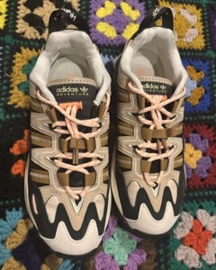 Adidas Women’s Hyperturf Adventure Lace Up Training Walking Running Shoes Sz 7 - Picture 1 of 13
