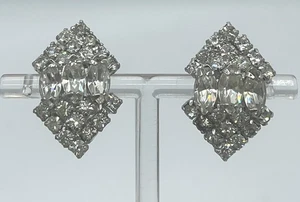 Kramer Art Deco classic Clear shimmer Rhinestone clip earrings - Picture 1 of 10
