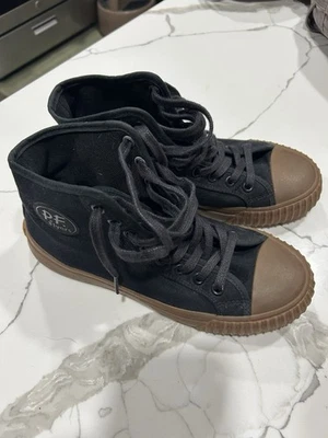 Zapatillas altas PF Flyers talla 6 M7,5 para mujer’s Foto 1 de 4