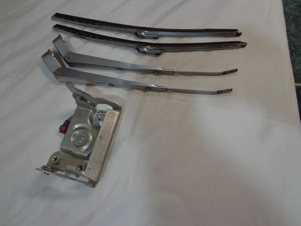 Manija de puerta trasera de metal nueva / para camioneta Ford F-Series F100 F150 F250 F350 1973-79 Foto 1 de 4