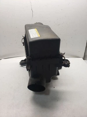 Air Cleaner 1.6L DOHC Canada Market Sedan 4 Door Fits 06 ACCENT 1414355 - Image 1 of 4