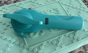 Kuhn Rikon Swiss Design Turquoise Can Opener - Bild 1 von 9