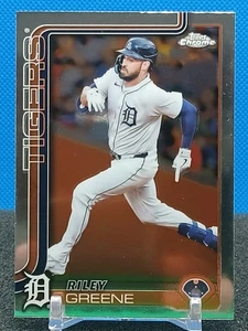 Riley Greene 2025 Topps Chrome #34 Detroit Tigers  - Picture 1 of 5