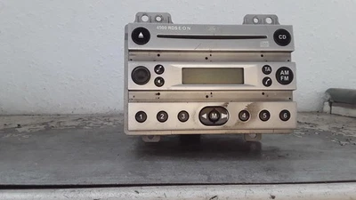 AUTORADIO PER FORD Fiesta 4° Serie 10r020451 (02>05) - Immagine 1 di 4