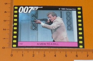 #192 JAMES BOND 007 A VIEW TO A KILL ROGER MOORE MONTY GUM CARD 1985
