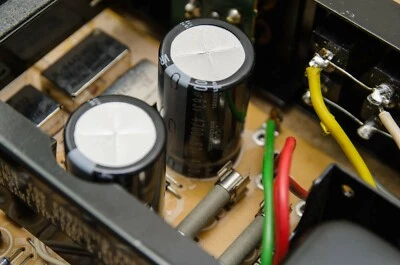 Servizio aggiornamento e restauro preamplificatore YAMAHA C-2A, C2 - Immagine 1 di 4