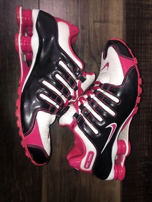 DEFECTUOSOS Nike Shox NZ NIKEiD 445485992 Zapatos para Mujer Talla 75 Negro Hot Pin G3D Foto 1 de 4