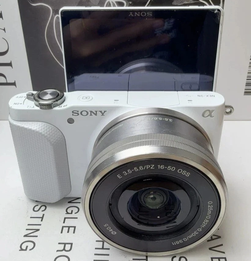 Sony Alpha NEX-3N 16.1MP Mirrorless Digital Camera w/ 16-50mm Lens w/Battery - Image 1 of 4