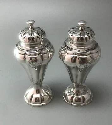 Victorian Crested Silver Pepper / Pounce Pots J & A  Savory London 1838 AAEZX - Image 1 of 4