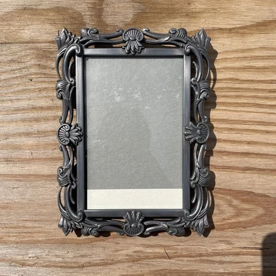 MCM pewter 4x6 Photo Picture Frame Ornate Pewter Metal LF3 - Image 1 of 4