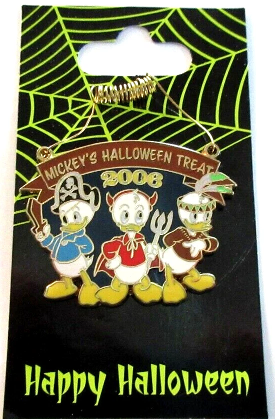 DLR MICKEY'S HALLOWEEN TREAT 2006 HUEY, DEWEY, & LOUIE PIN - LE of 2500 - #50128 - Image 1 of 3