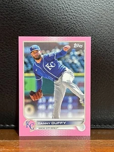 2022 Topps ~~MINI~~ DANNY DUFFY Royals #403 Online Exclusive PINK 13/25 - Picture 1 of 2