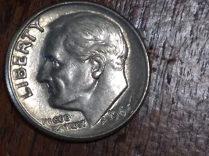 Rare 1966 Roosevelt dime no mint mark with errors really nice coin - Imagen 1 de 10