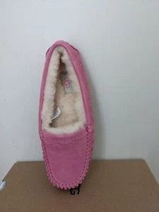 Ugg Australia Womens Scalloped  moccasin  Size 11 NIB - Picture 1 of 6