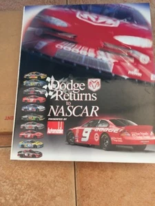 Dodge Returns To NASCAR 2001 with original box  UMI Publications - Bild 1 von 12