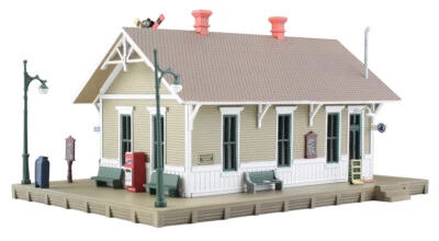NEW Woodland Scenics Dansbury Depot N Railroad Train Building BR4928 - Image 1 of 4