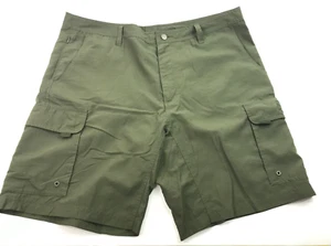 Magellan Round Rock Mens Green Cargo Shorts Size 40 Fishing Hiking Outdoors - Picture 1 of 15