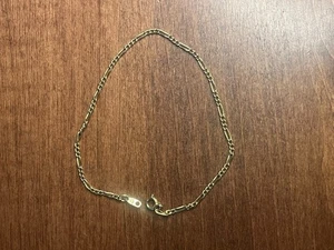 Premier Designs Ankle Bracelet (Anklet) GoldTone Figaro Chain - Picture 1 of 3