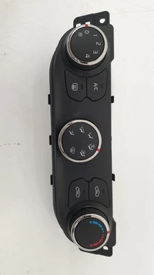 Kia Ceed Mk2 (jd) 2012-2018 Heater Climate Control Panel 97250-A2000 - Image 1 of 4