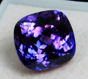 Gemma Zaffiro Taglio Radiante Certificata 7,10 Ct Naturale Viola-Blu Cambia Colore - Foto 1 di 6